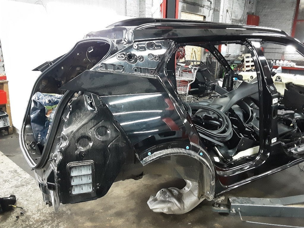 AILE ARRIÈRE DROIT Peugeot 2008 (UD / UK / UR / US / UX), Garde-boue, Mevr. I. Hauben, Utilisé, Arrière
