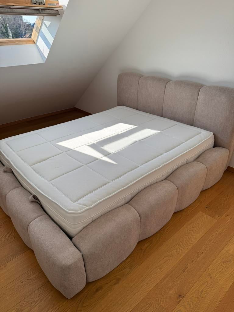Elenor Taupe Boxspring + matelas inclus, Maison & Meubles, Chambre à coucher | Canapés-lits, Comme neuf, 160 cm, 200 cm, Deux personnes
