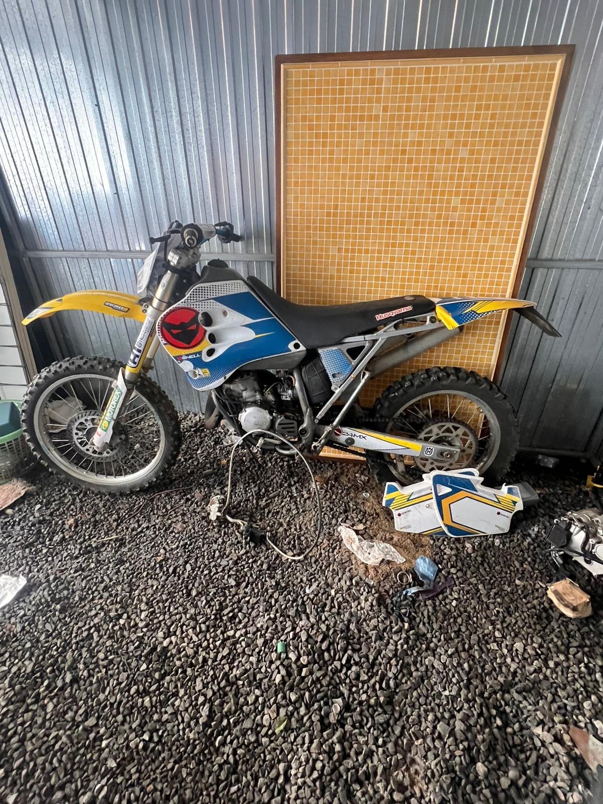 Moto cross husqvarna 125 cc 1999