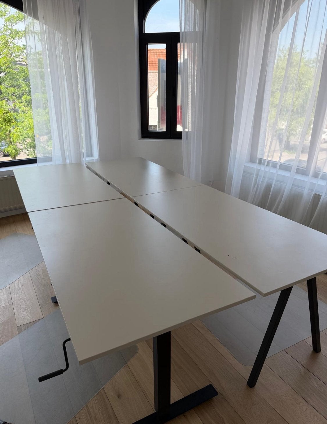 Tafel, Ophalen, Zo goed als nieuw