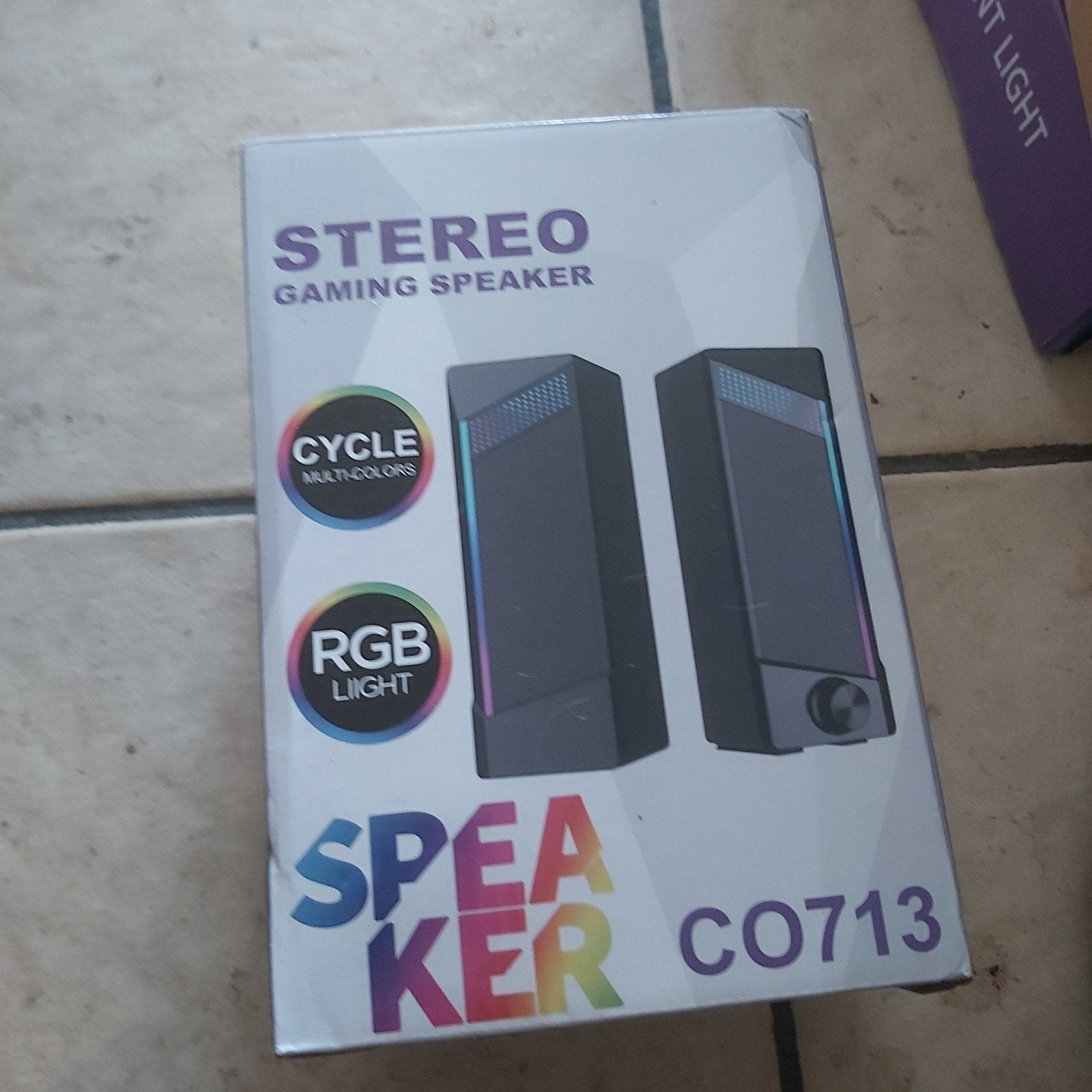 deux  bafle  tout neuf  pour  pc, Ophalen