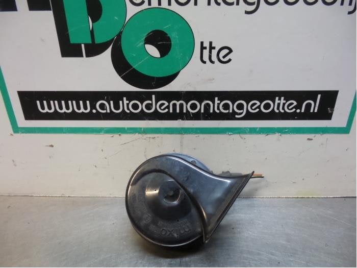 Klaxon d'un Volkswagen Beetle (Beetle 98-), Autos : Pièces & Accessoires, Électronique & Câbles, Volkswagen, Utilisé, Enlèvement ou Envoi