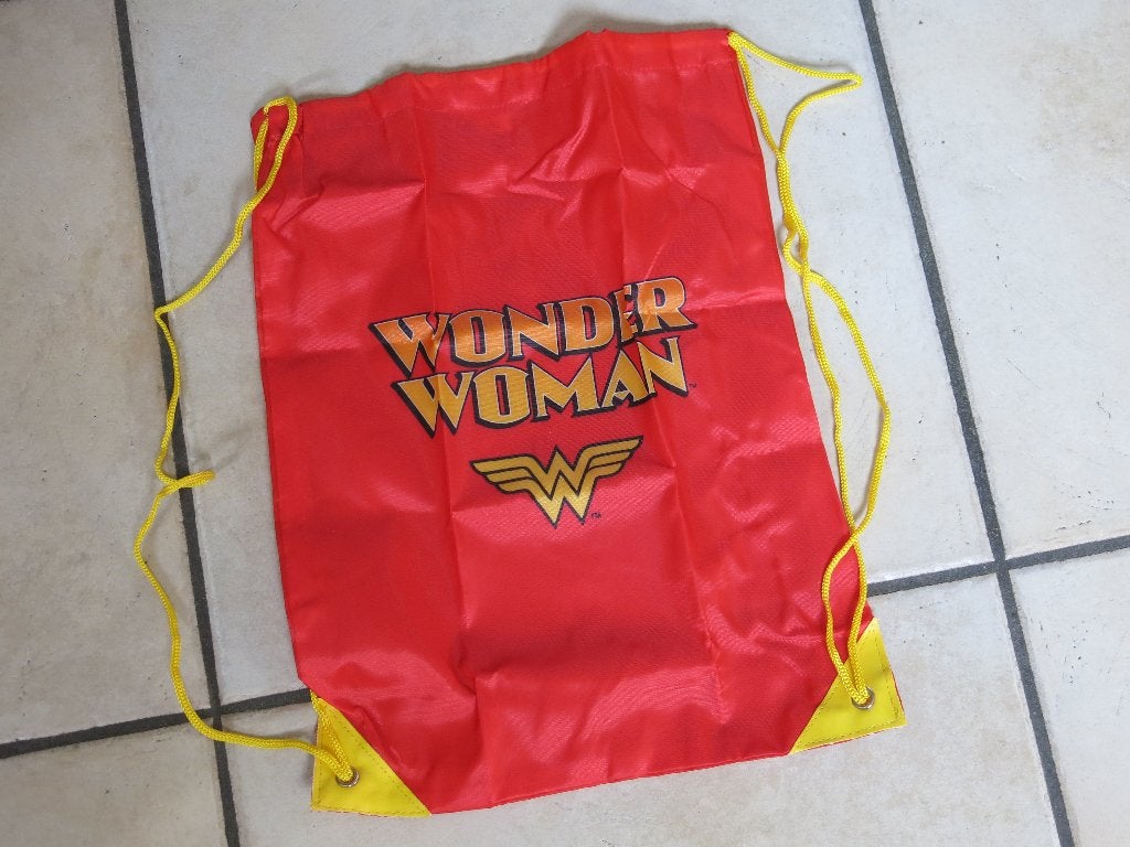 Een licht turnzakje Wonder Woman, NIEUW, Kinderen en Baby's, Ophalen, Nieuw