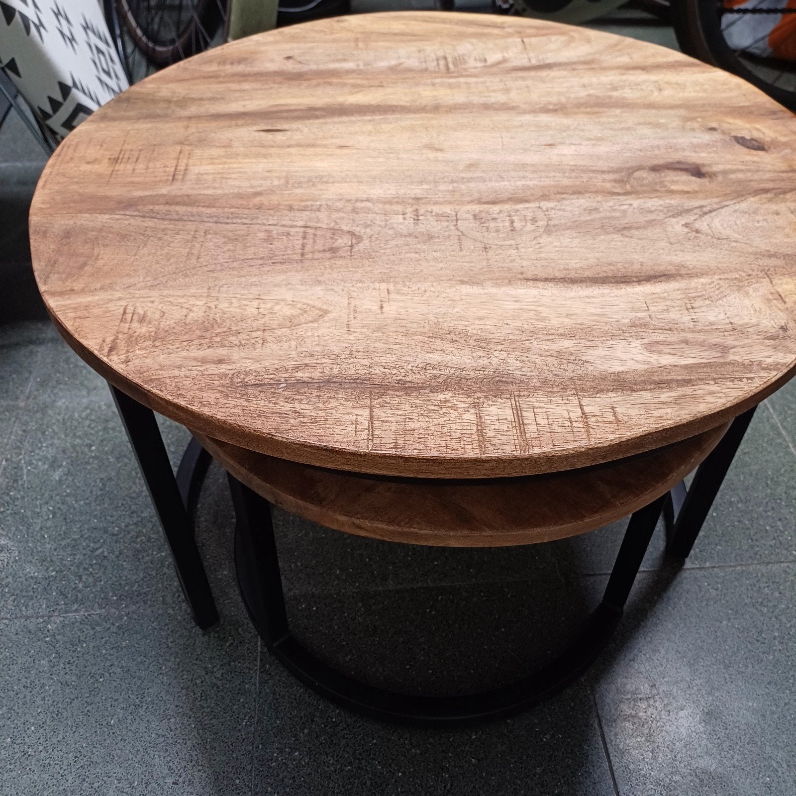 Ronde Houten salontafel, Ophalen