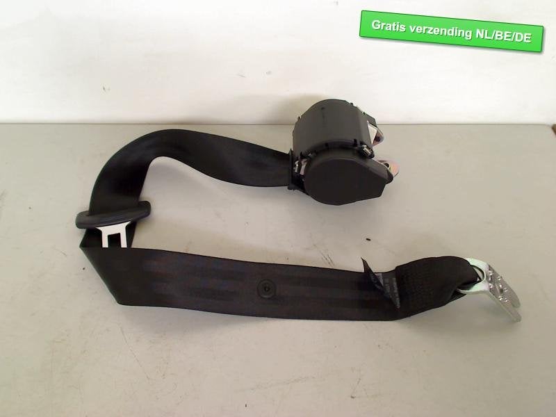 CEINTURE TENSIONNEUR ARRIÈRE DROIT A5 (8T3) (8K0857805Q), Autos : Pièces & Accessoires, Auto-Union-Straße  1,
85057  Ingolstadt, DE
