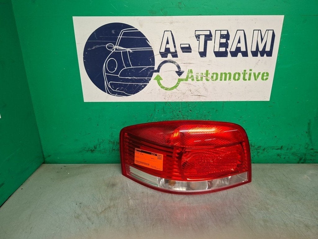 ACHTERLICHT LINKS Audi A3 (8P1) (|8P0945095|), Info@audi.de, Audi, Audi AG, Gebruikt
