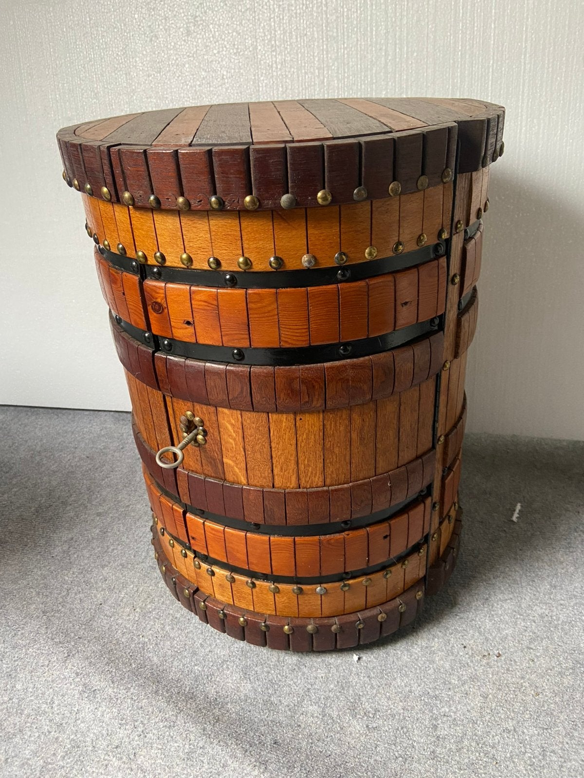 Vintage minibar, Ophalen, Zo goed als nieuw