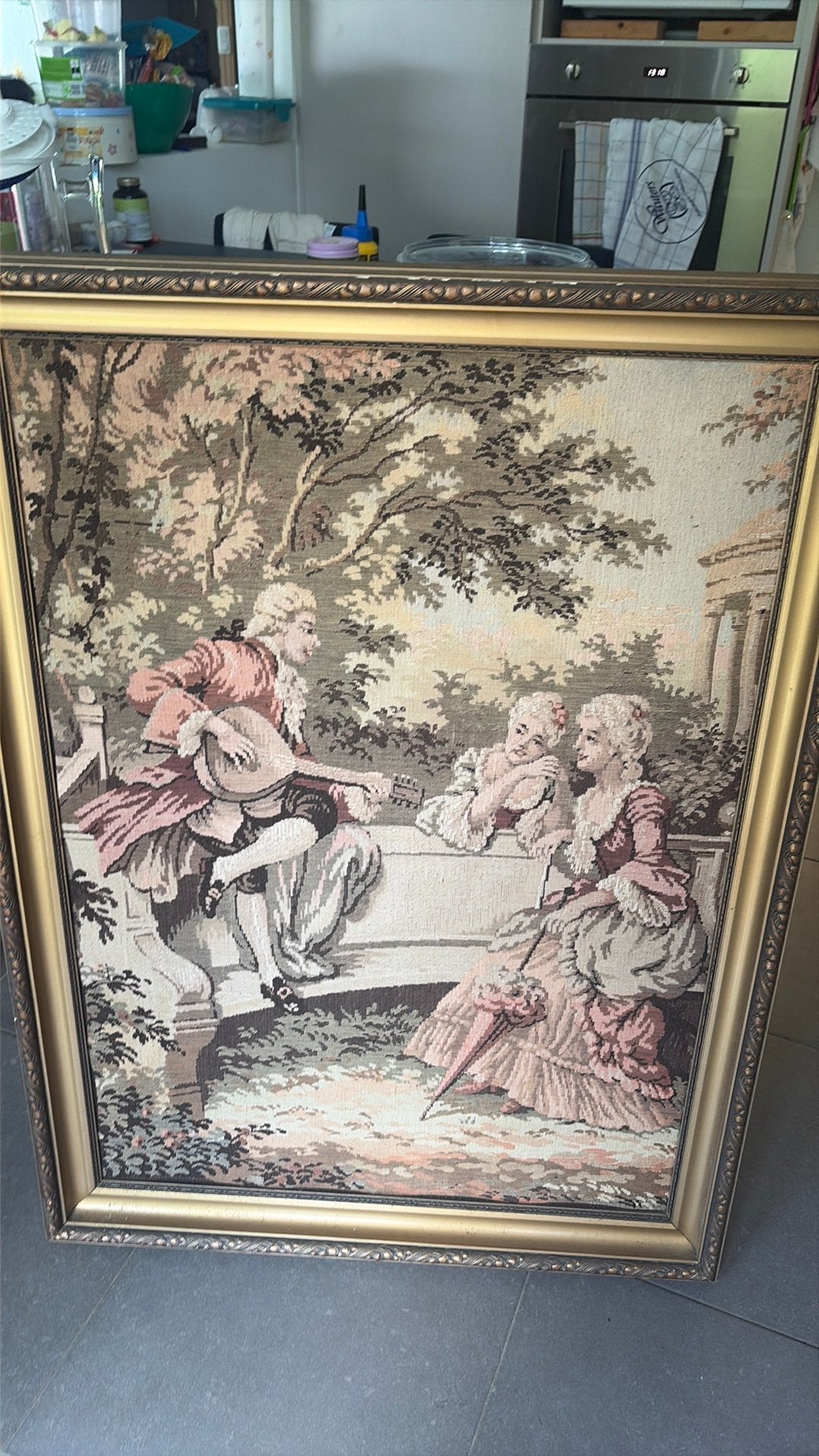 Gobelin in lijst, Ophalen