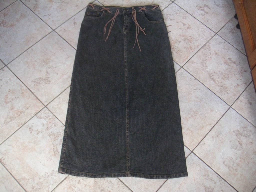 lange jeansrok, Ophalen of Verzenden, Zo goed als nieuw, Maat 46/48 (XL) of groter, Onder de knie