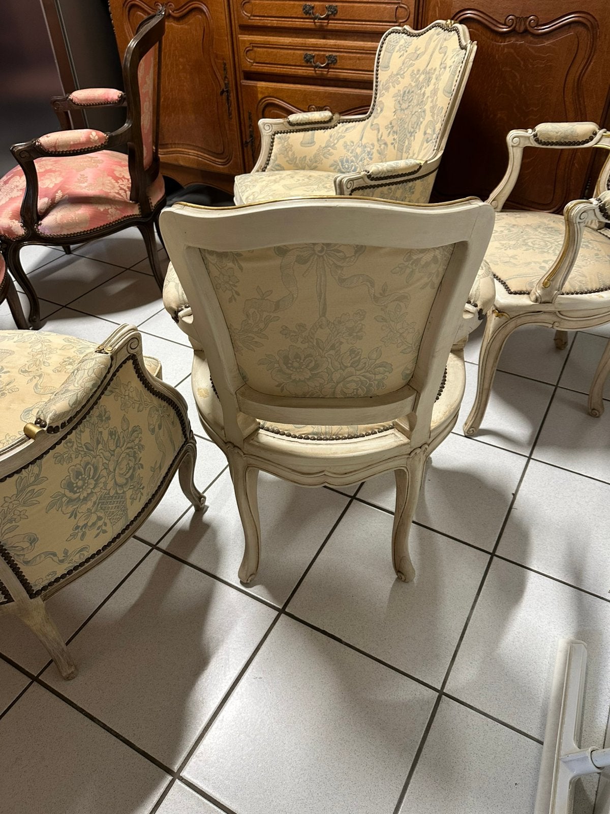 Set van 4 antieken zeteltjes, Ophalen