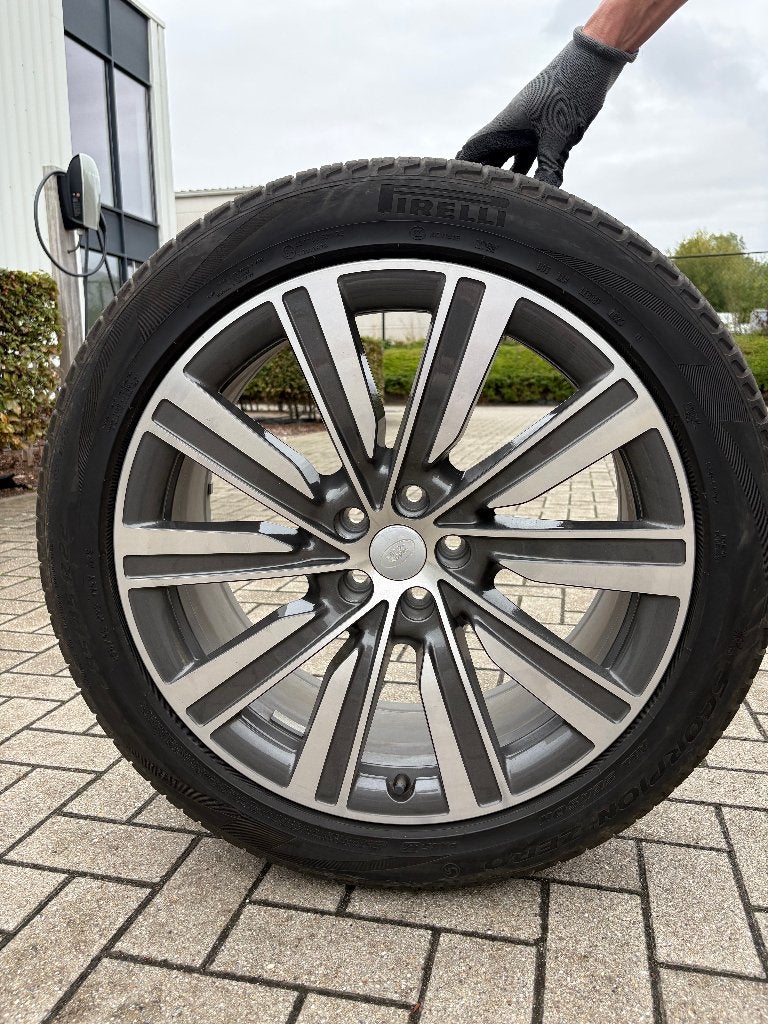 Banden en velgen Range Rover, Autos : Pièces & Accessoires, Pneus & Jantes, 4 Saisons, 285 mm, Autres dimensions, Pneu(s)
