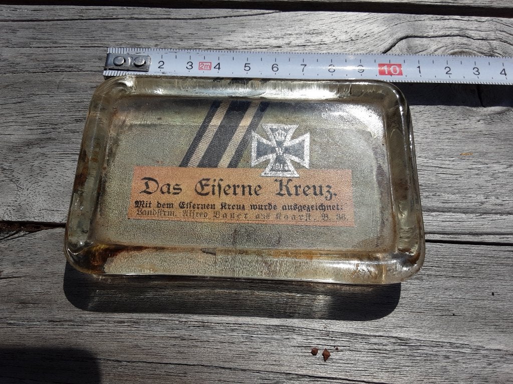 Wo1 glazen asbak DAS EISERNEZ KREUZ, Verzamelen, Militaria | Algemeen, Ophalen of Verzenden