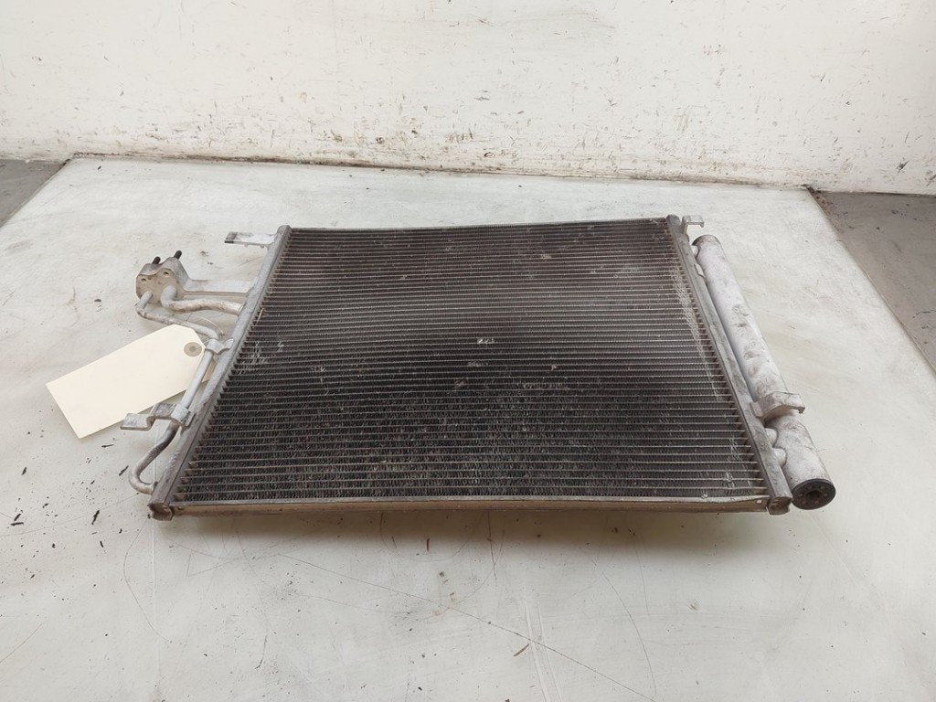 AIRCO CONDENSOR Hyundai i10 (01-2019/-) (|97606G6000|), Hyundai Motor Deutschland GmbH, Gebruikt, Kaiserleipromenade 5
63067  Offenbach am Main, DE