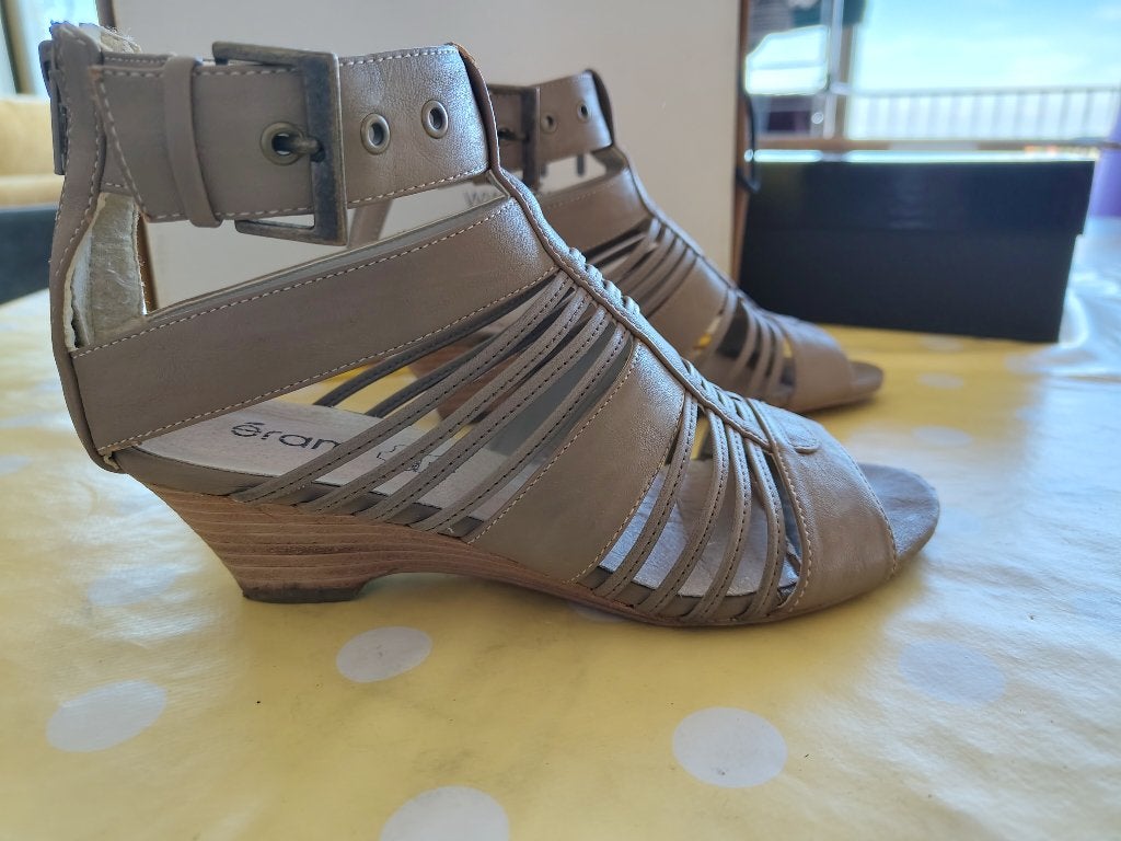 chaussures, Éram, Beige, Comme neuf, Enlèvement
