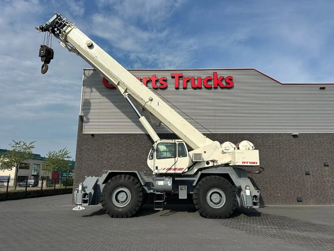 Terex RT130 ROUGH TERRAIN CRANE + JIB (bj 2011), Articles professionnels, Grue