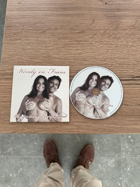 CD Wendy en Frans wij zijn verschillend gesigneerd, CD & DVD, CD | Néerlandophone, Enlèvement ou Envoi, Comme neuf, Chanson réaliste ou Smartlap