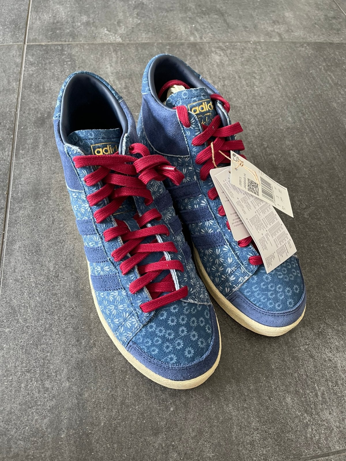 Nieuwe Adidas Jabbar HI maat 42, Enlèvement ou Envoi, Comme neuf