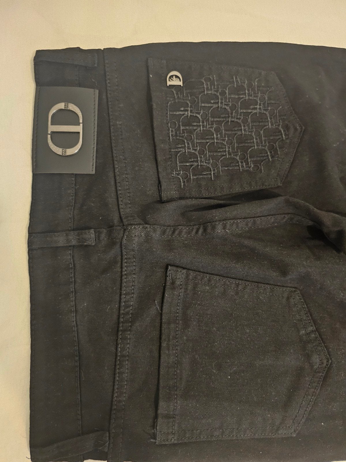 Luxe broek voor heren maat 28, Kleding | Heren, Spijkerbroeken en Jeans, Ophalen of Verzenden, Nieuw, Zwart, Overige jeansmaten
