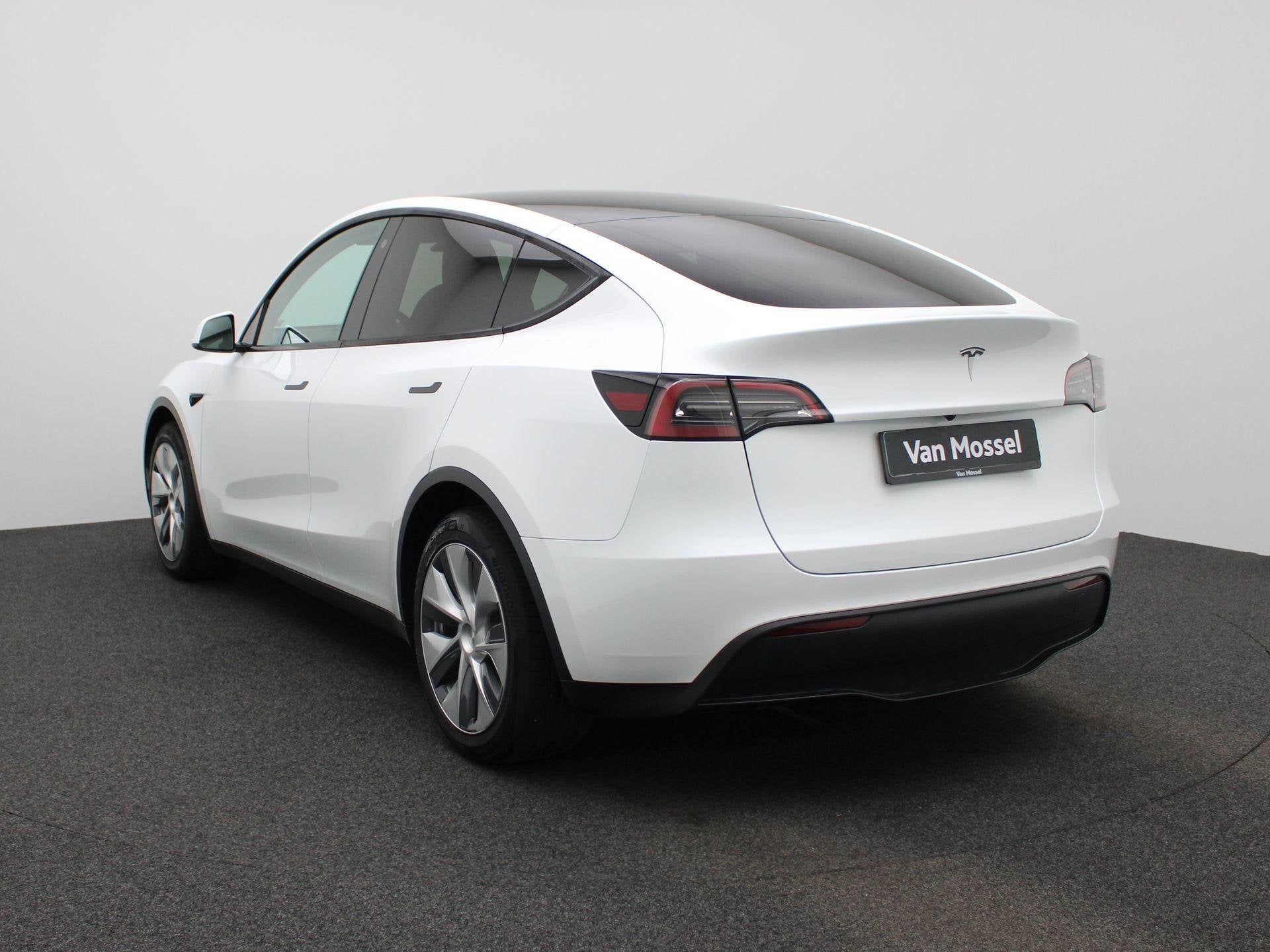 TESLA Model Y RWD, Automaat, Gebruikt, 347 pk, Wit