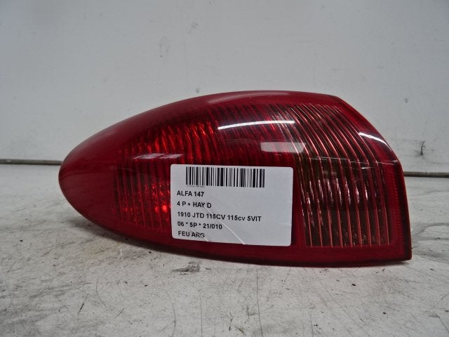 ACHTERLICHT LINKS Alfa Romeo 147 (937) (01-2000/03-2010), Stellantis Europe S.p.A, Gebruikt, IPC D1-09 Bahnhofsplatz
65423  Rüsselsheim am Main, DE
