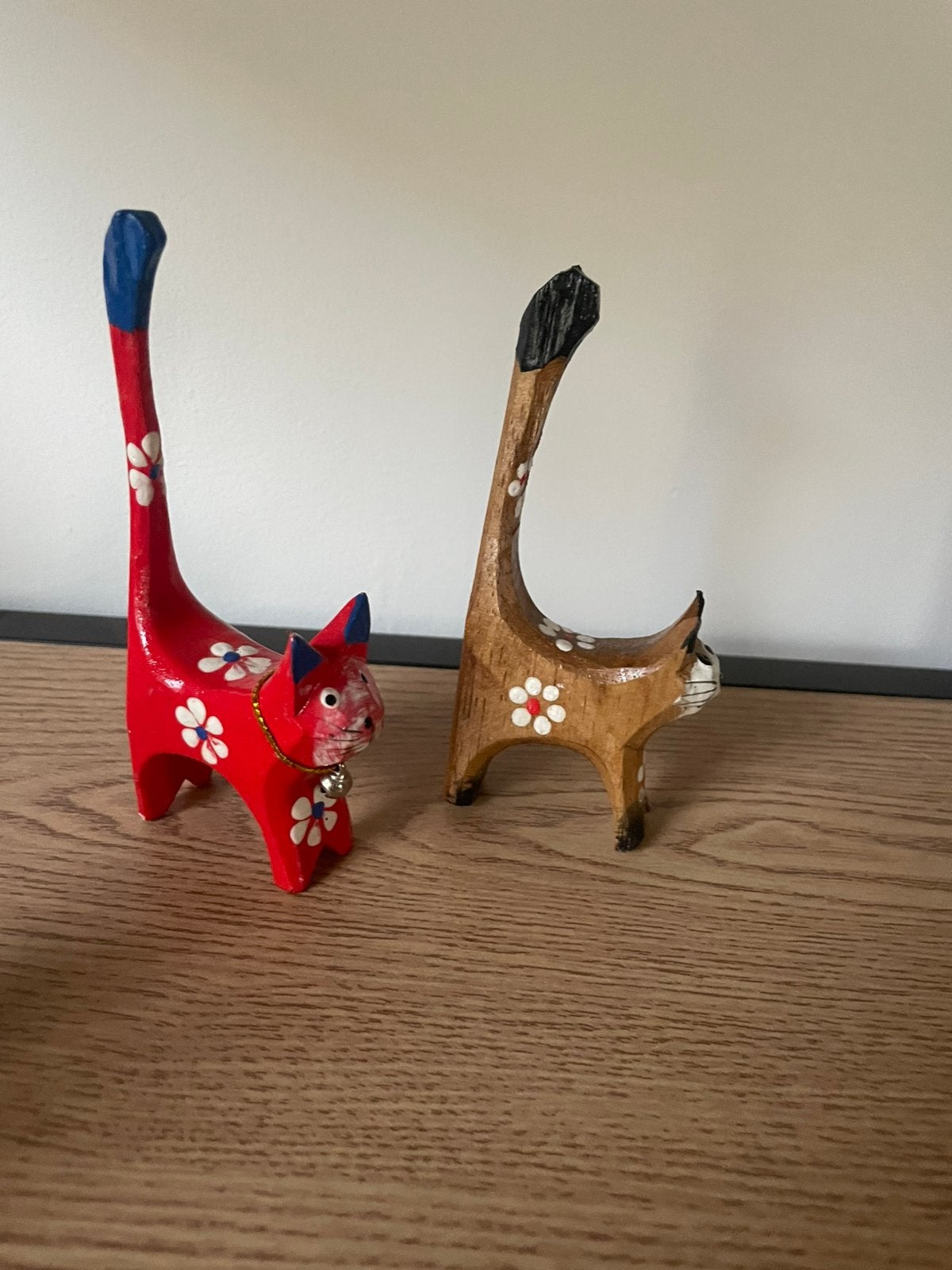 2 houten poesjes klein, Ophalen