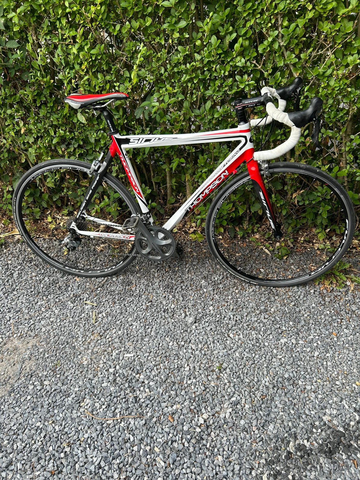 Velo de course Thompson Sirius, Autres marques, Frein sur jante, Aluminium, Enlèvement