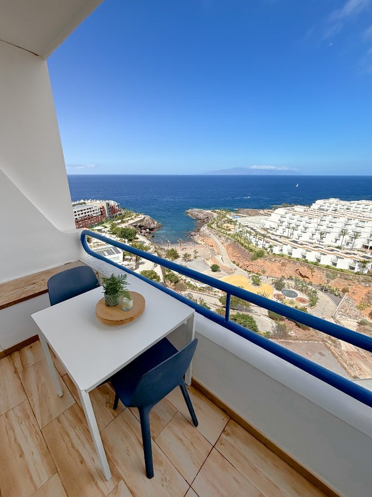 Tenerife - Studio vue sur mer + piscine -  70 euro/nuit, Vacances, Propriétaire