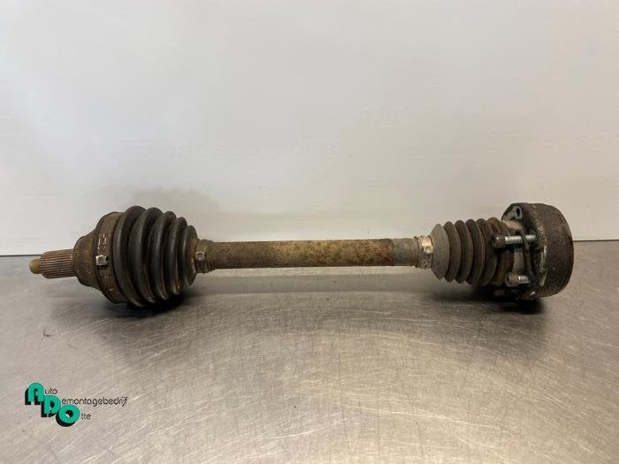 Arbre de transmission avant gauche d'un Seat Ibiza (Ibiza 08, -, 3 mois de garantie, Utilisé, -