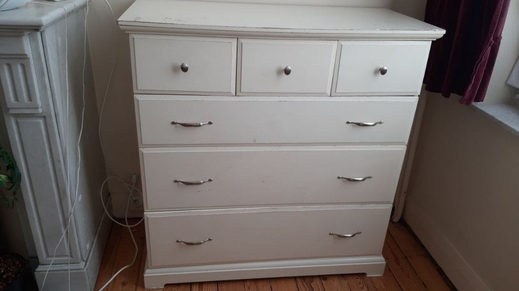 Commode à donner (Gratuit), Maison & Meubles, 3 ou 4 tiroirs, 100 à 150 cm, Enlèvement, Utilisé