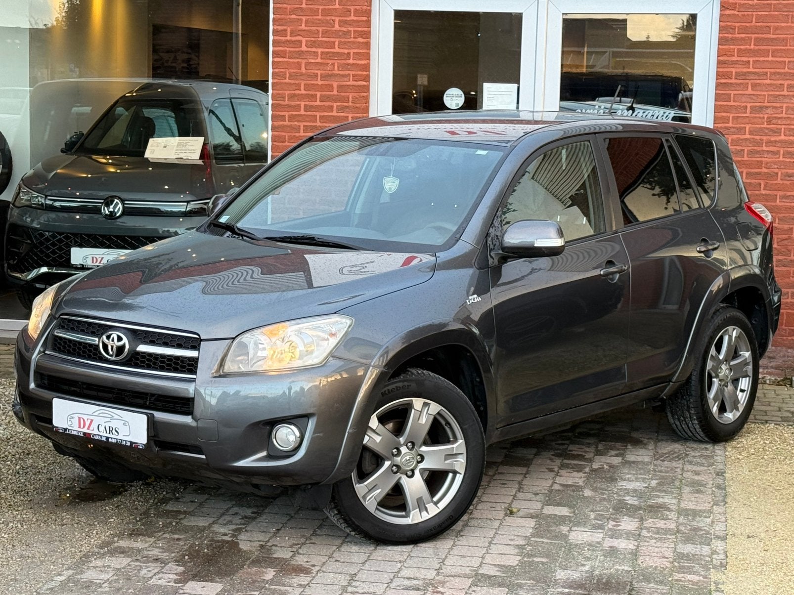 TOYOTA RAV4 4X4 2.2D 150PK |NAVI | CAMERA | KEY LESS |, Auto's, Automaat, Euro 5, Elektrische ramen, 4 cilinders