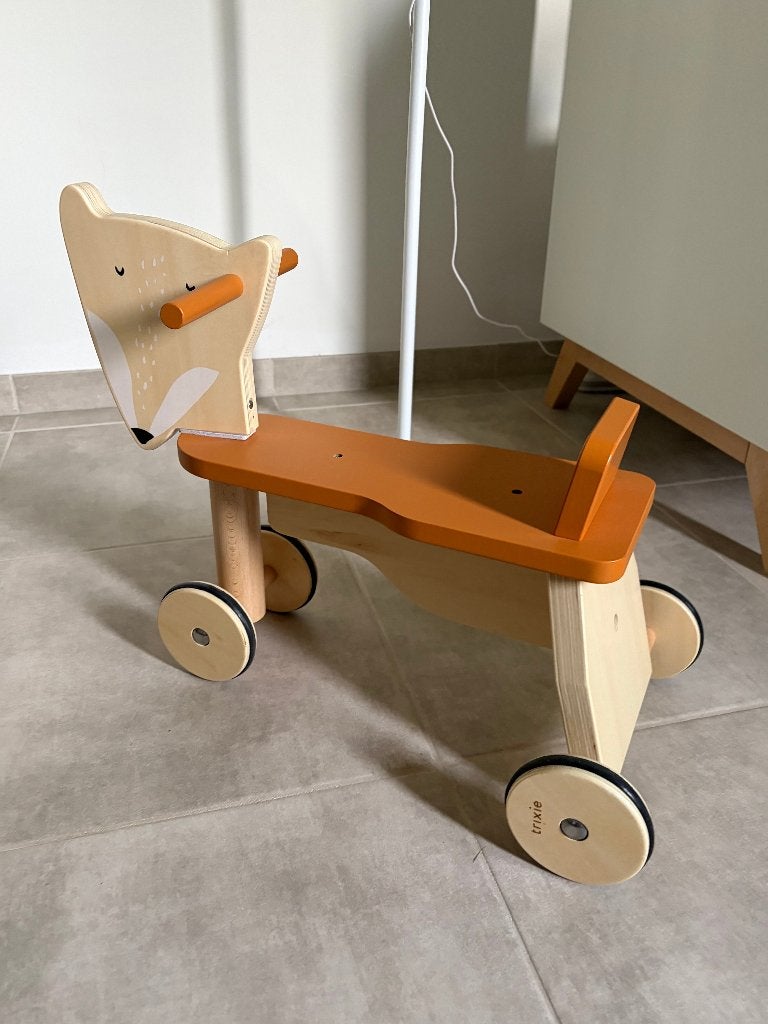 Trixie Houten Loopfiets, Ophalen, Zo goed als nieuw, Loopfiets