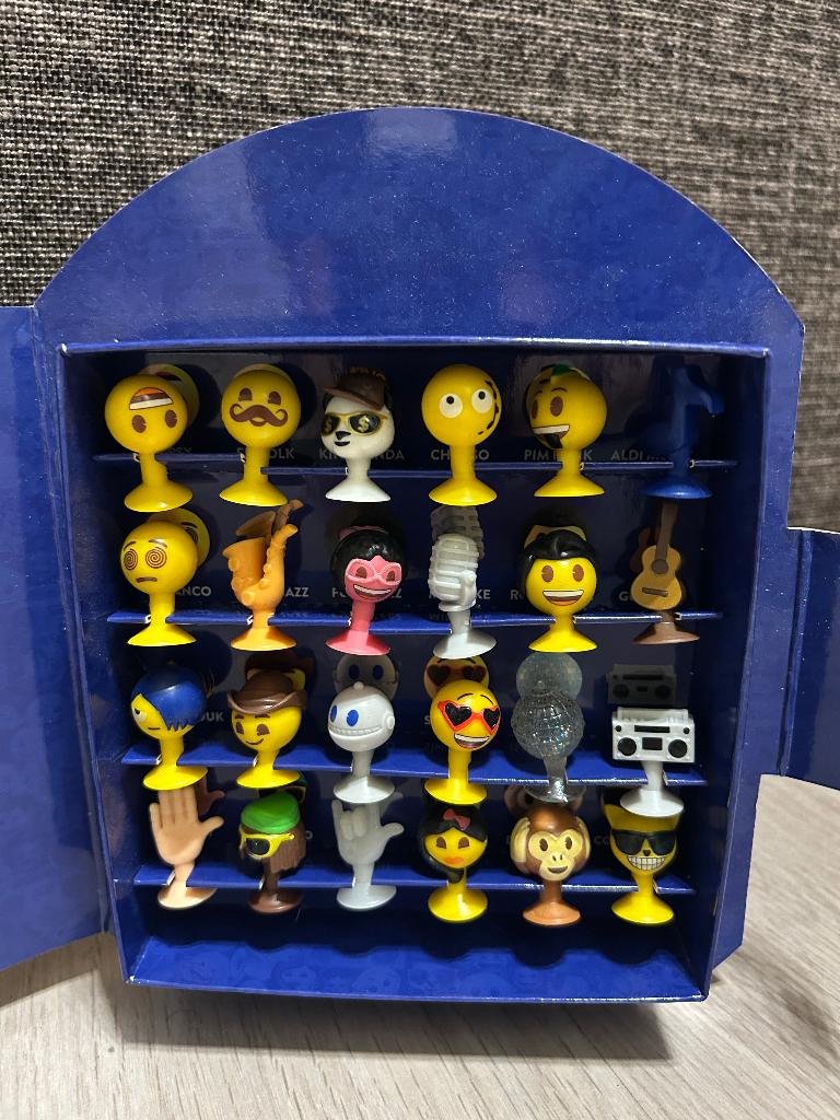 Emoji’s Aldi 2022 compleet, Aldi, Enlèvement ou Envoi