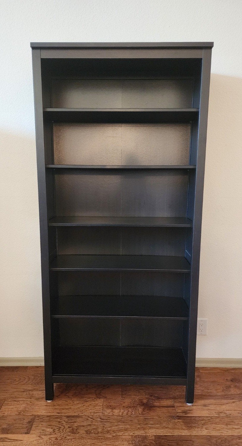 Ikea Hemnes zwarte houten planken, Huis en Inrichting, Ophalen
