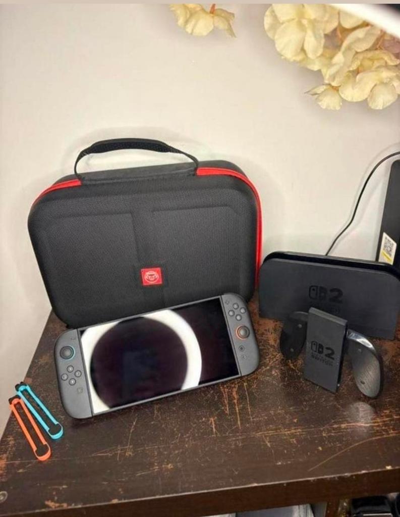 Nintendo Switch 2 - Minecraft + Case + 1

jaar garantie, Games en Spelcomputers, Ophalen