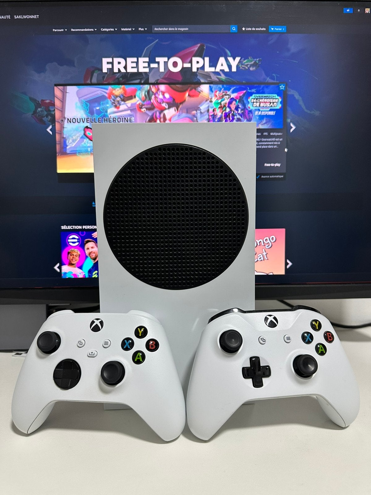 Xbox Series S + 2 Manettes, Ophalen, Zo goed als nieuw, Xbox Series S
