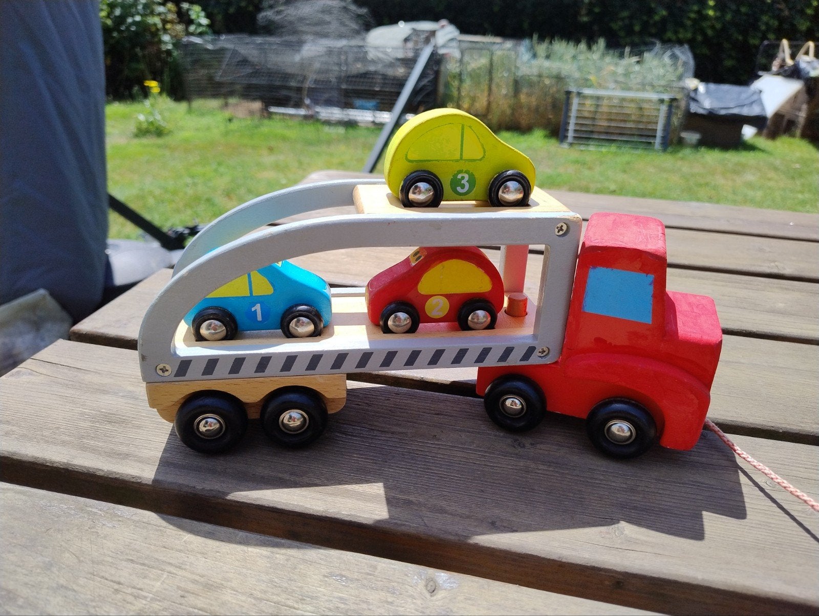 Houten vrachtwagen met auto's, Ophalen of Verzenden