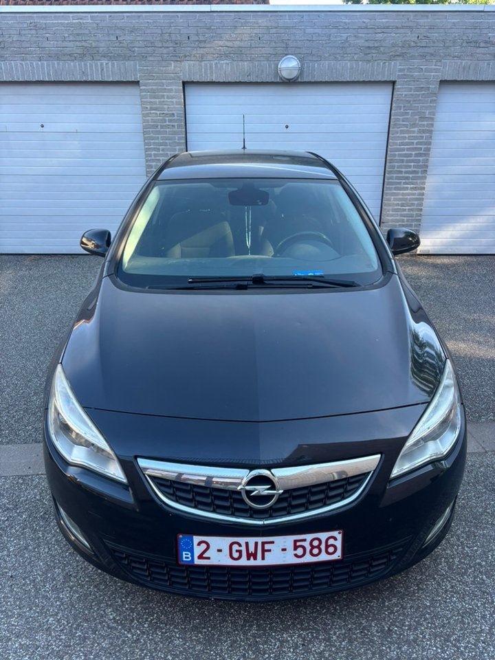 Opel Astra 2011 Diesel Euro 5, Autos, Euro 5, Achat, Diesel, Particulier