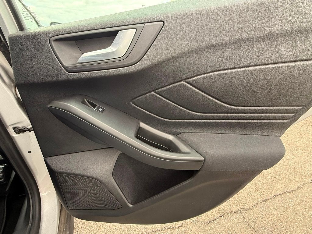Ford Focus (Stock ID 88458) — 21