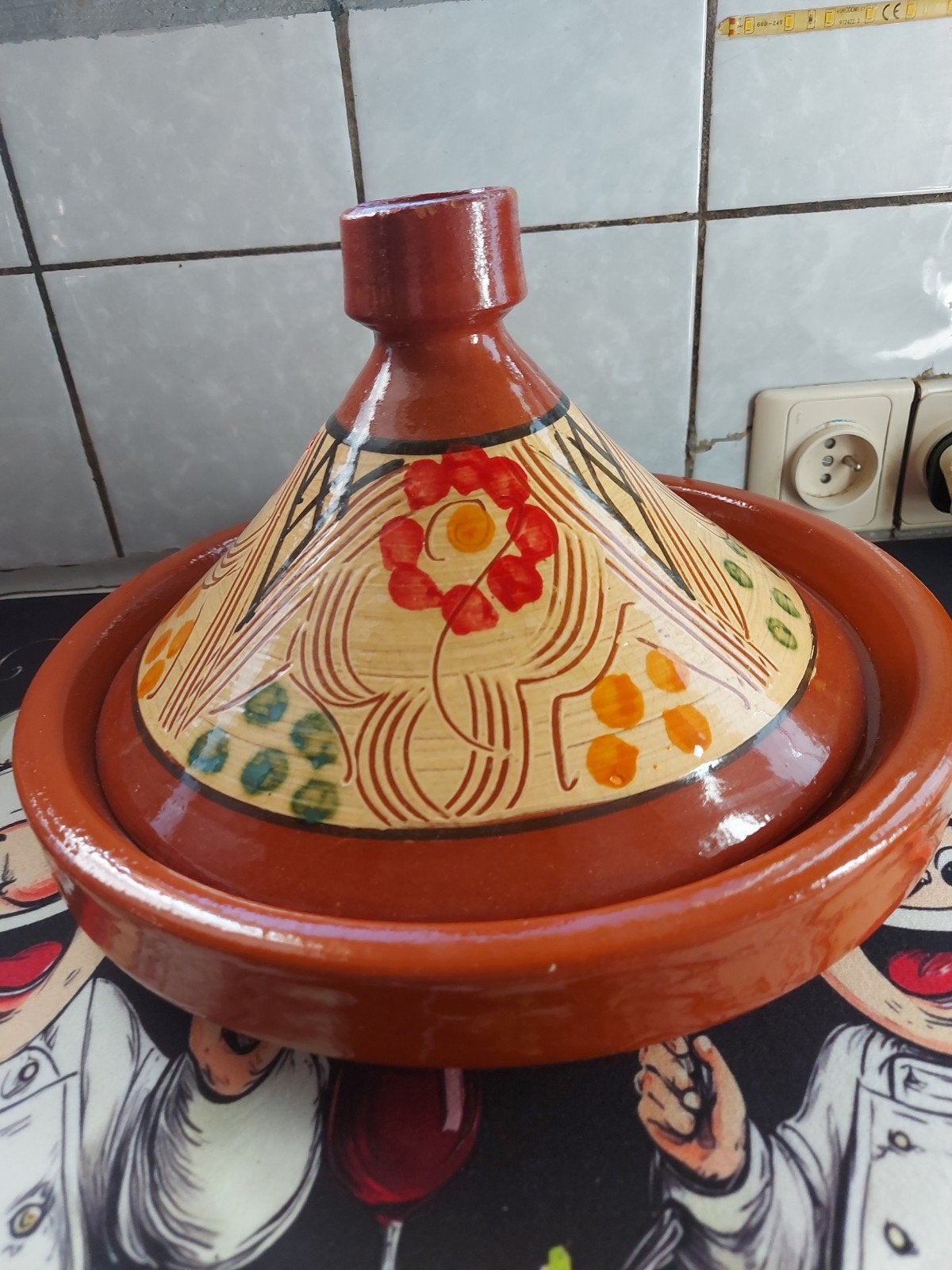 Tagine 1x proberen gebruiken na 10min gestopt kennen hetniet, Antiquités & Art, Enlèvement
