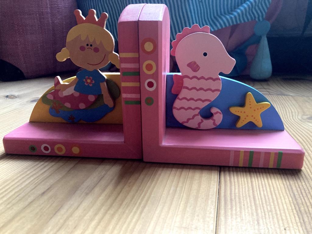 Roze boekensteun + boekjes, Kinderen en Baby's, Ophalen