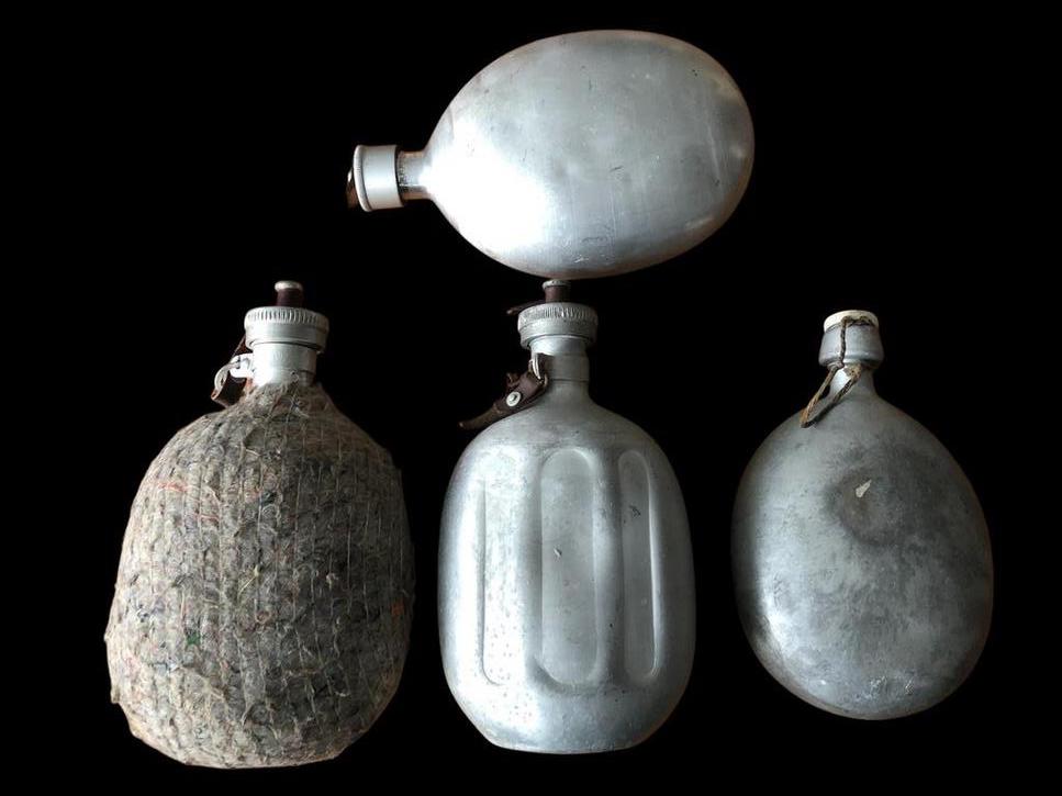 4x WW2 veldfles, Verzamelen, Ophalen of Verzenden
