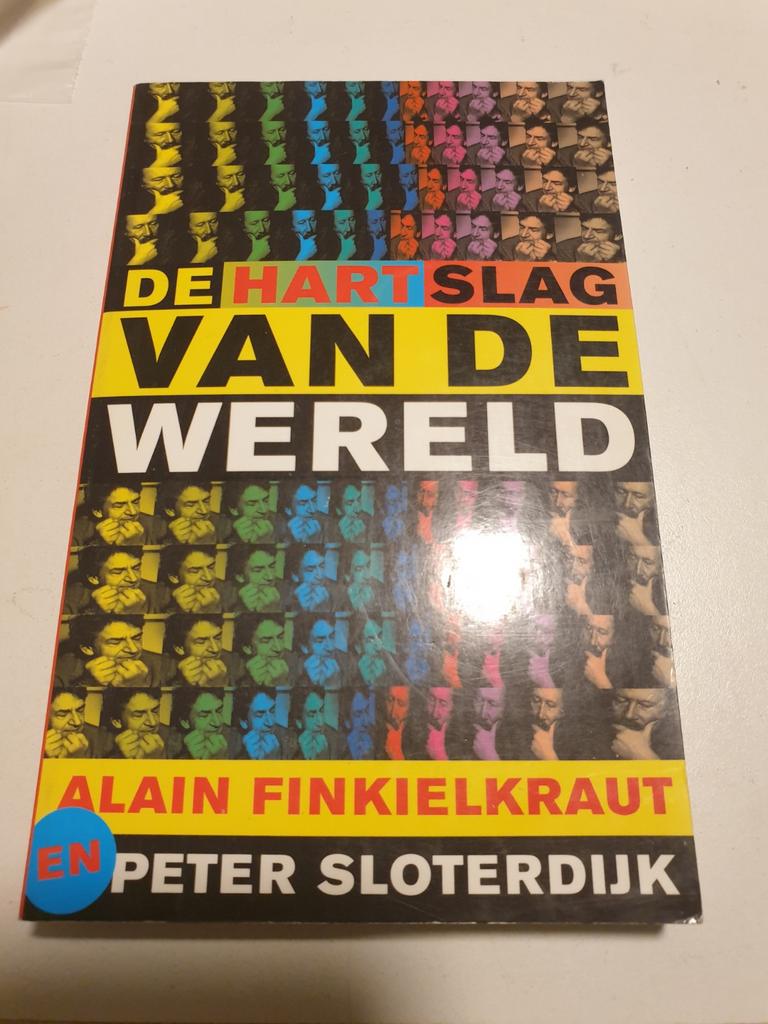 Peter Sloterdijk & Finkielkraut - De hartslag van de wereld, Boeken, Filosofie, Peter Sloterdijk, Ophalen of Verzenden, Zo goed als nieuw