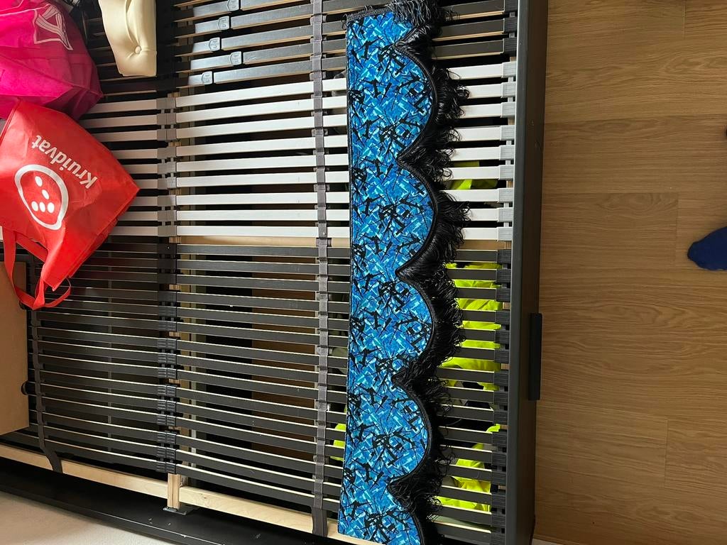 Deense raamband, Ophalen