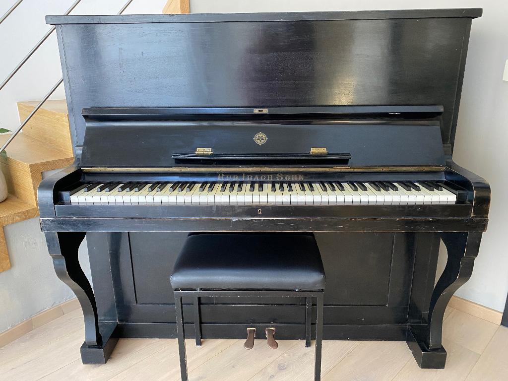 Zwart houten piano (gratis), Musique & Instruments, Enlèvement, Utilisé, Noir, Piano