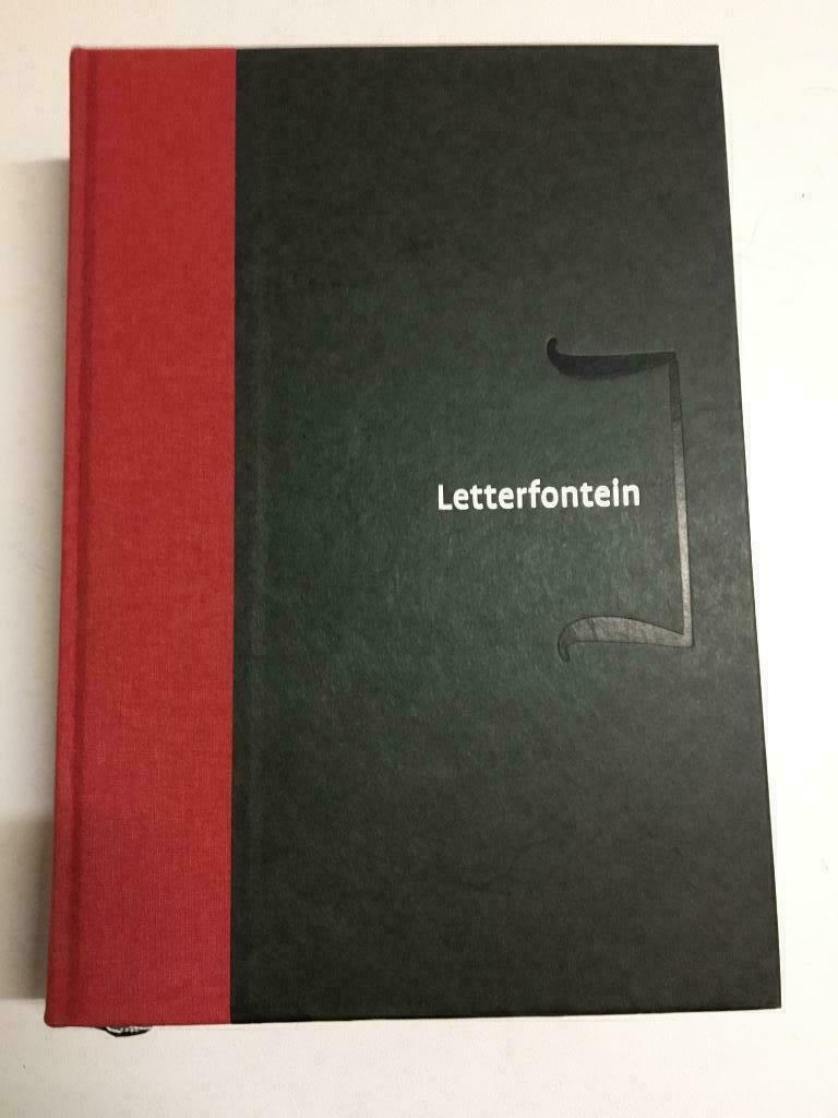 Letterfontein - Joep Pohlen, Ophalen of Verzenden, Zo goed als nieuw