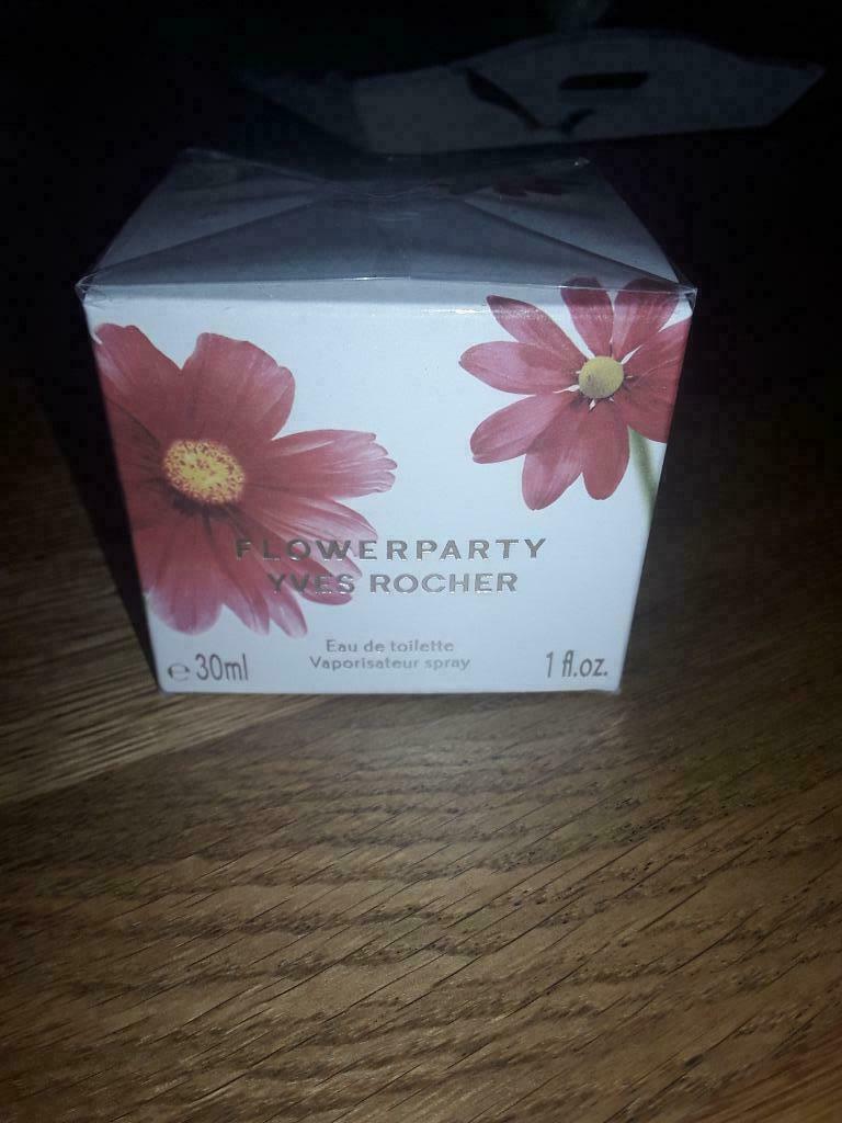 FLOWERPARTY eau de toilette 30ml, Ophalen of Verzenden, Nieuw, Parfumfles, Gevuld