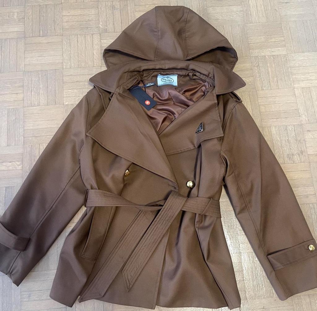 Prada trenchcoat bruin, Ophalen of Verzenden, Zo goed als nieuw, Maat 38/40 (M), Bruin