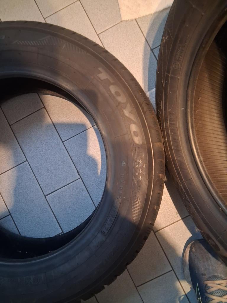 2pneus Hiver NEUFS TOYO 175 65 R14 86T, Pneus été, Pneu(s), Enlèvement, Utilisé