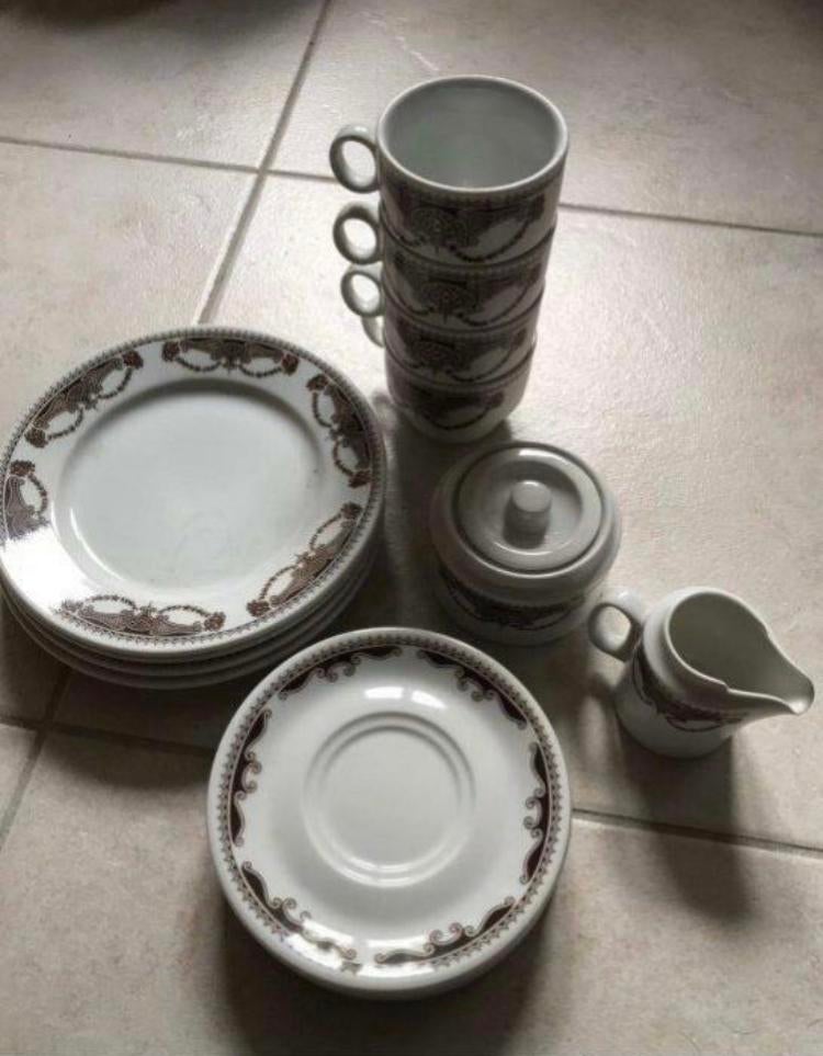 Porselein servies Tsjechoslowakije, Antiek en Kunst, Ophalen of Verzenden