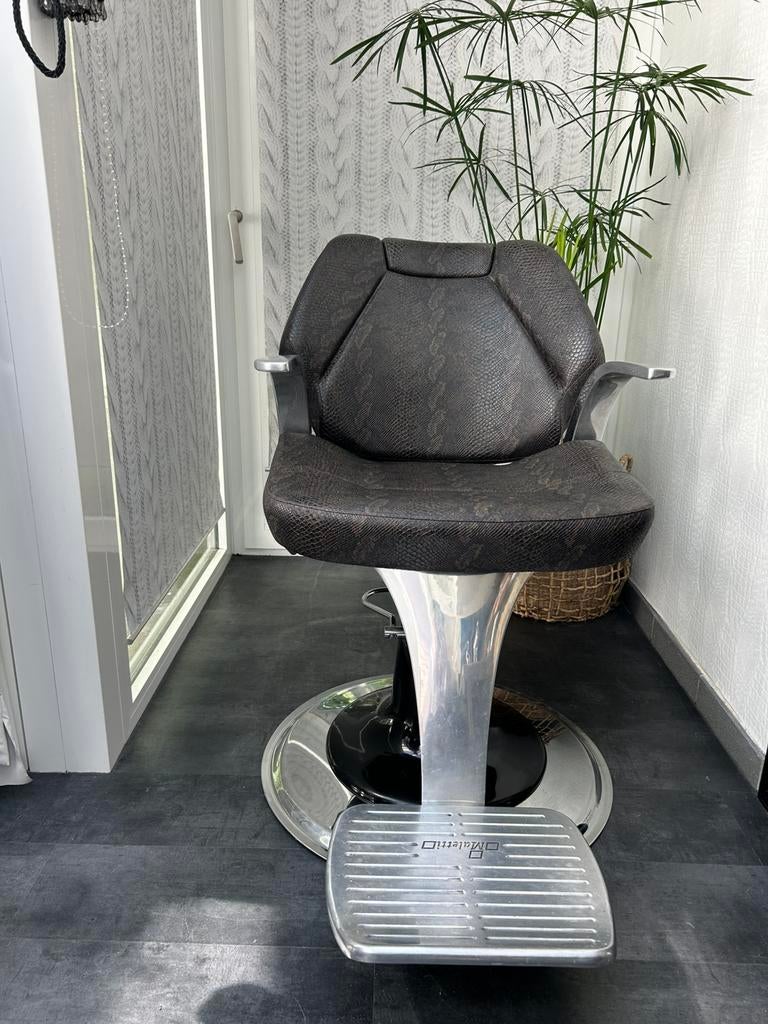 KAPPERSSTOEL, Zakelijke goederen, Ophalen of Verzenden